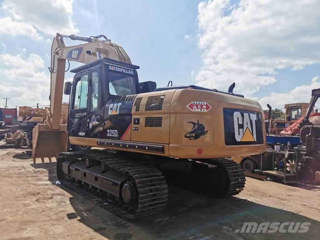 CAT 325 D L Pelle sur chenilles