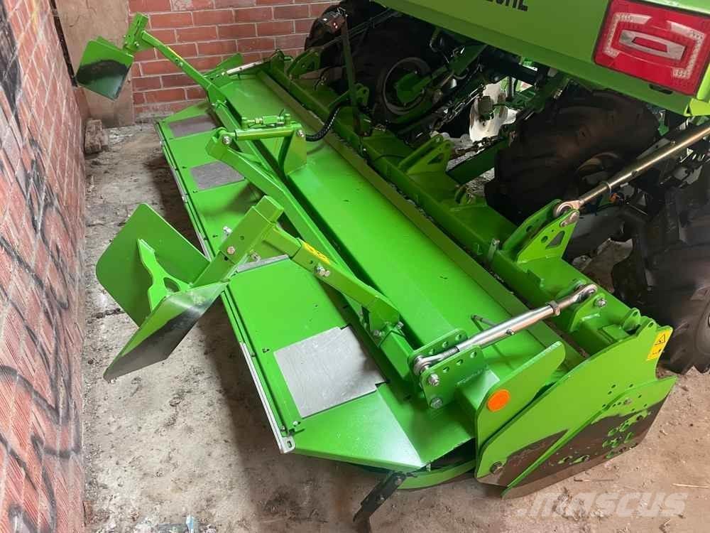 AVR CERES 440 Planteurs de pommes de terre