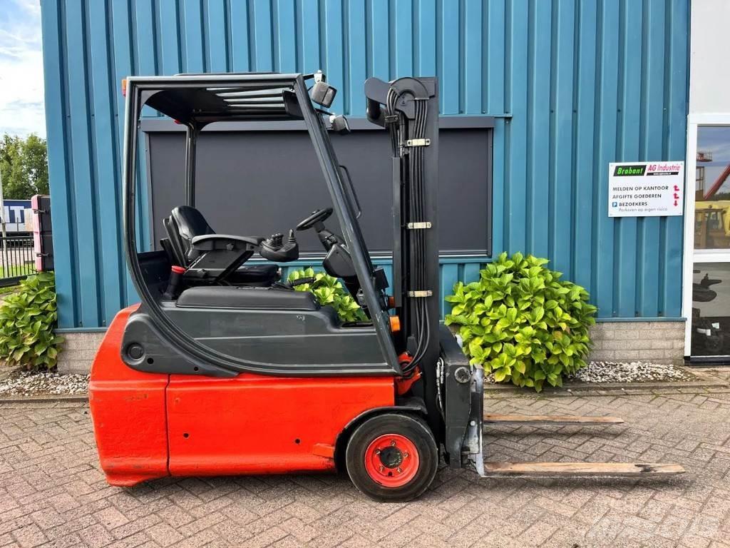 Linde E16-02 Chariots élévateurs électriques