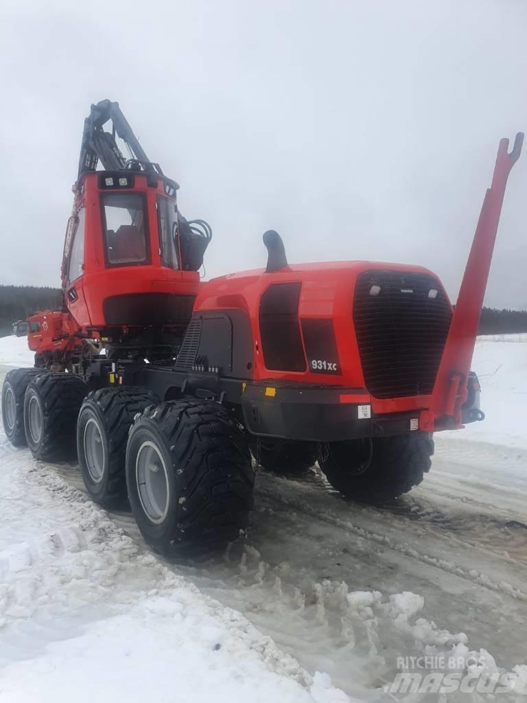Komatsu 931 XC Abatteuse