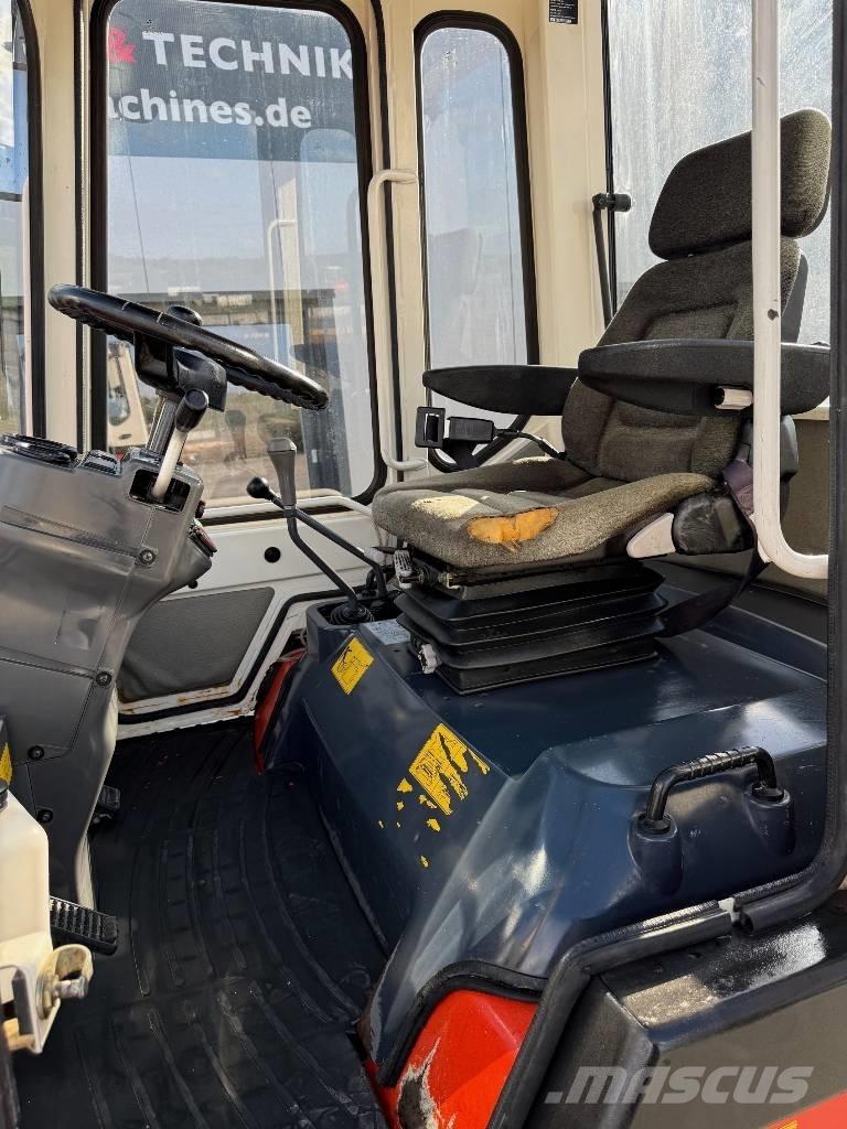 Kubota R 420 Chargeuse sur pneus
