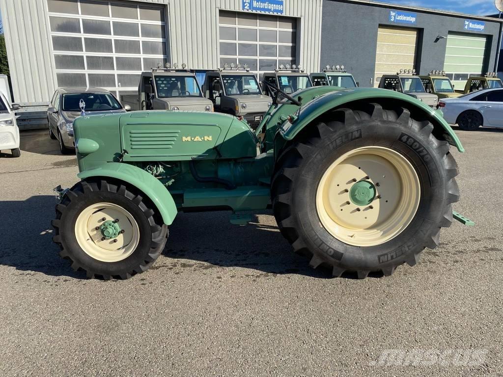 MAN 4/R3 Tracteur