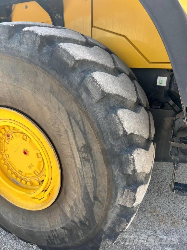 Komatsu WA 500-8EO Chargeuse sur pneus