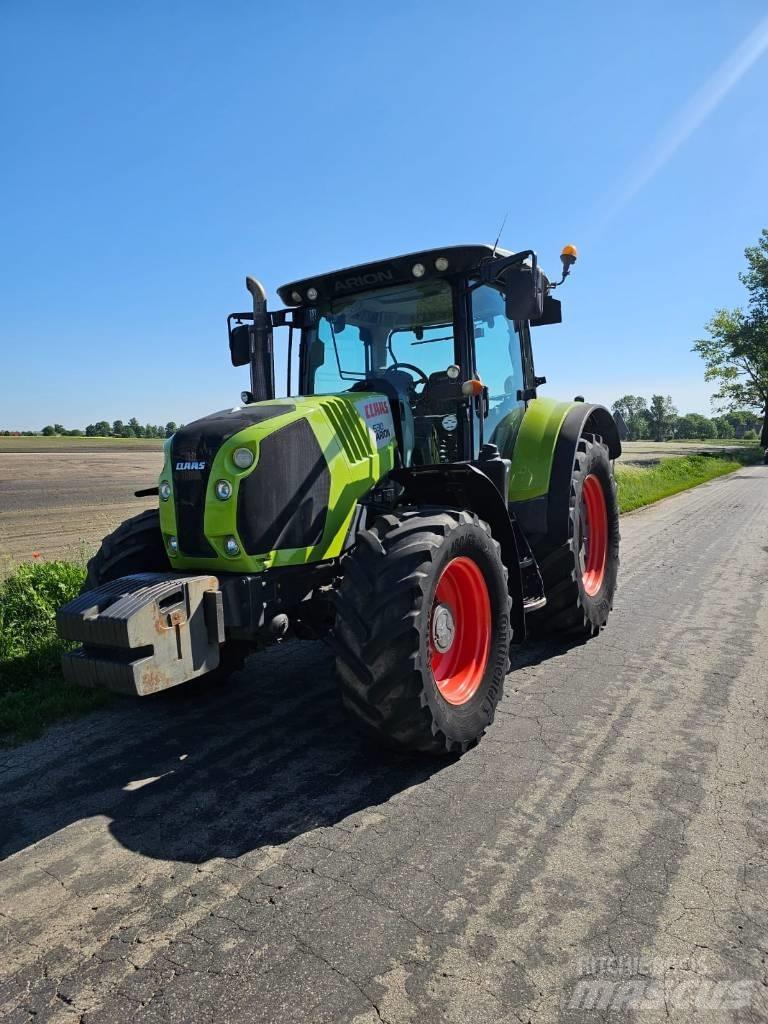 CLAAS Arion 530 Tracteur