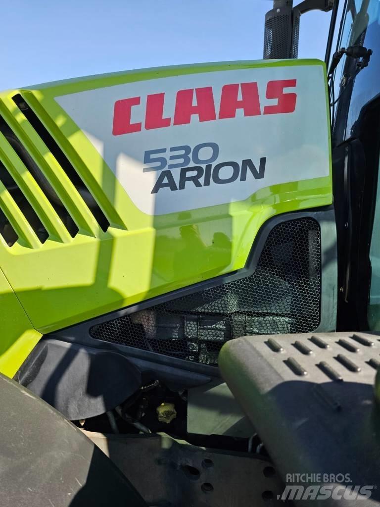 CLAAS Arion 530 Tracteur