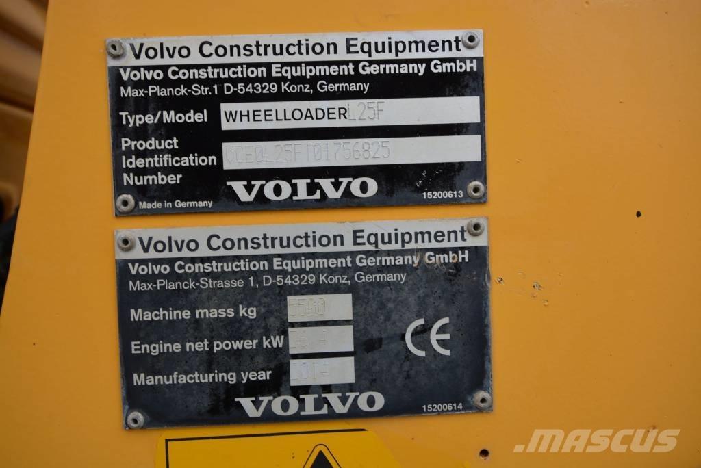 Volvo L 25 F Chargeuse sur pneus