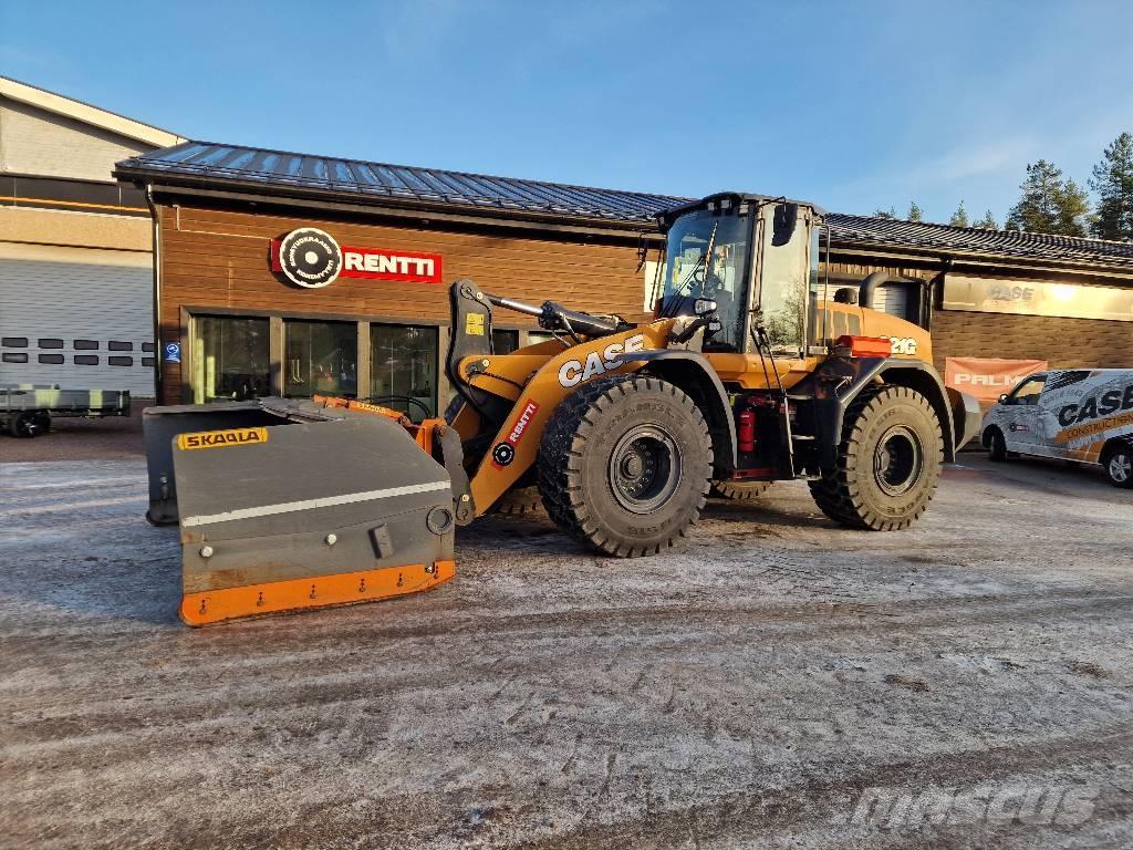 CASE 821 G2 Chargeuse sur pneus