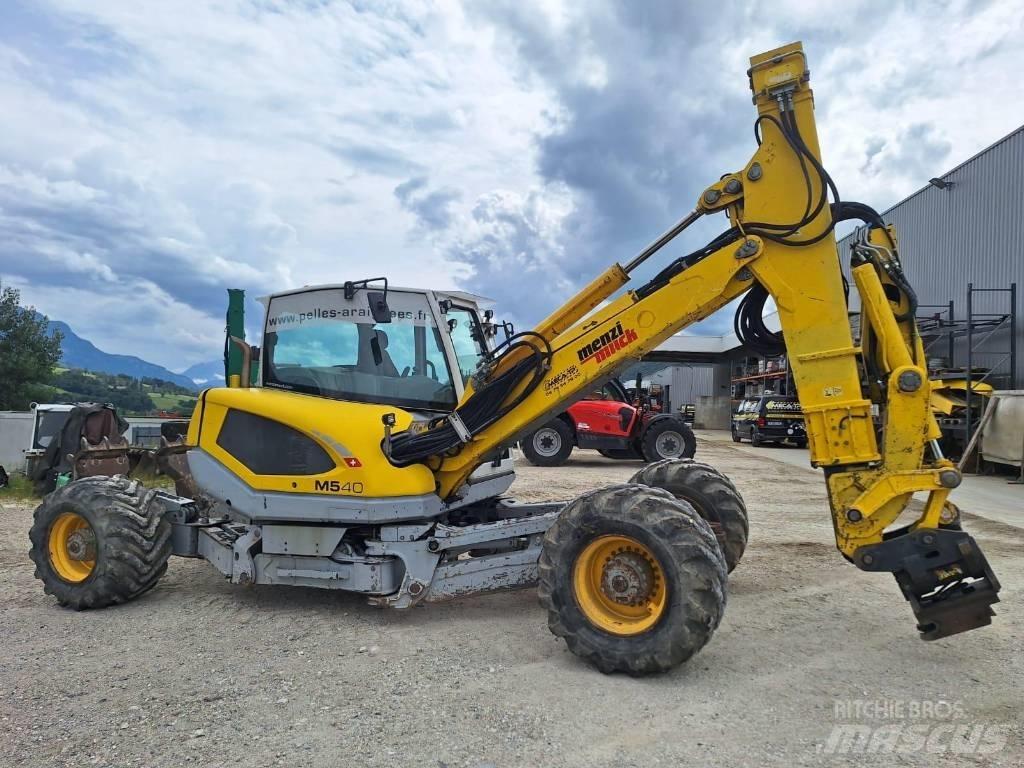 Menzi Muck M540 Pelle spéciale