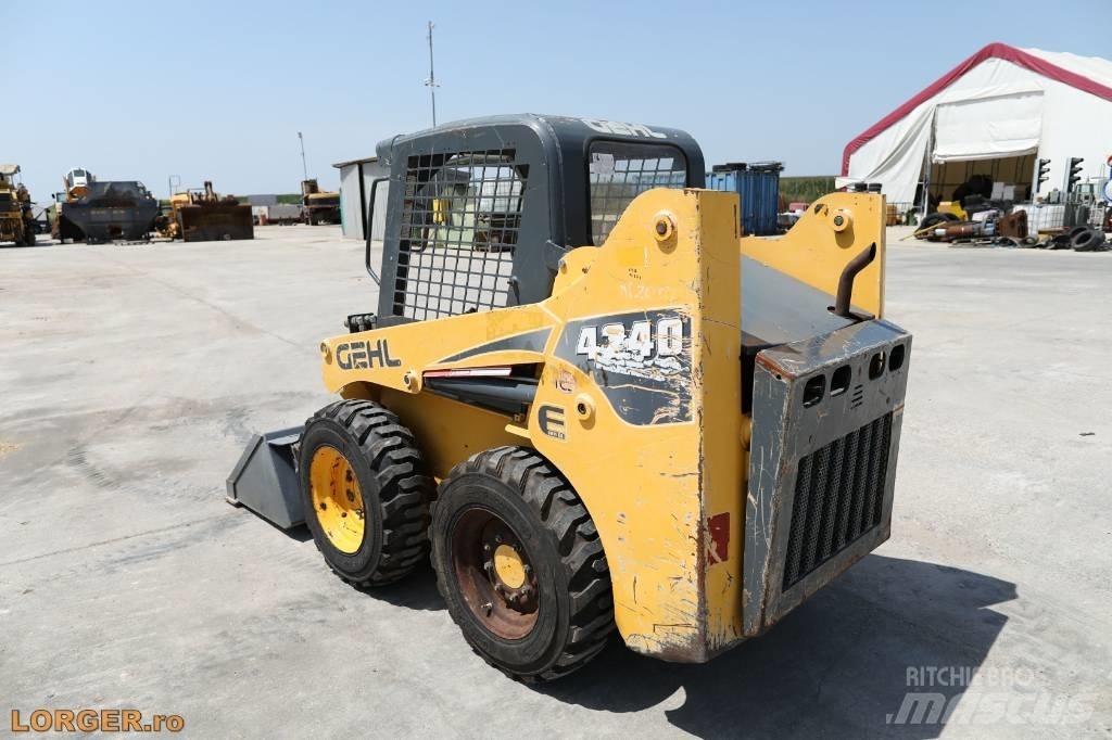 Gehl 4240 Chargeuse compacte