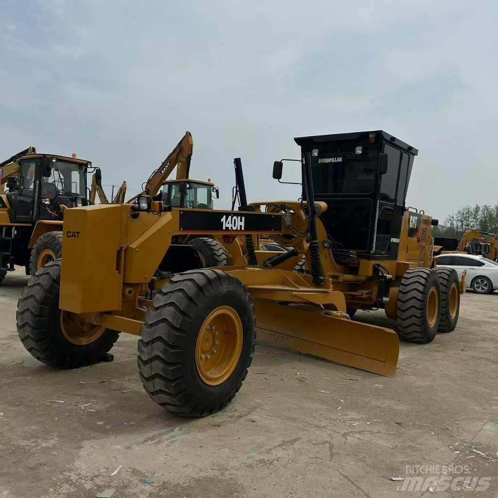 CAT 140 H Niveleuse