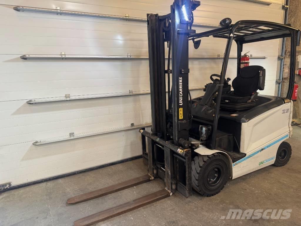 UniCarriers MX 25 Chariots élévateurs électriques