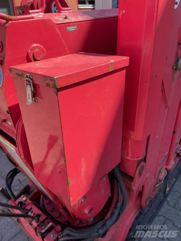 Unic URW-095 Grue sur chenilles