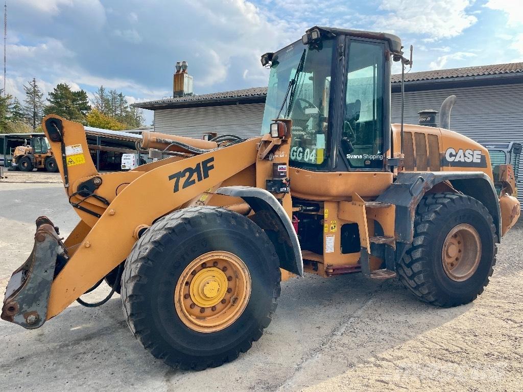 CASE 721F Chargeuse sur pneus