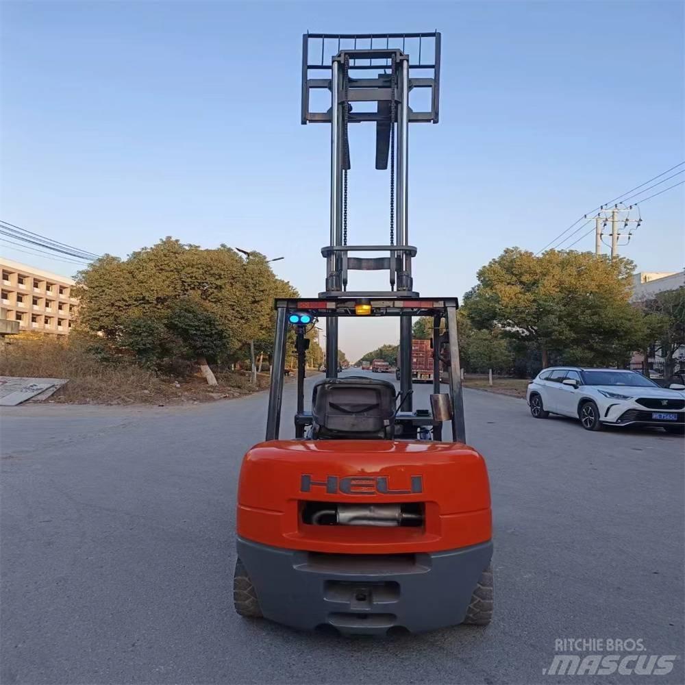 Heli CPC 30 Chariots diesel