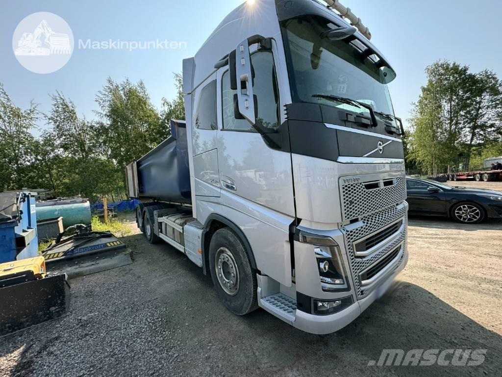 Volvo FH 16 750 Camion ampliroll