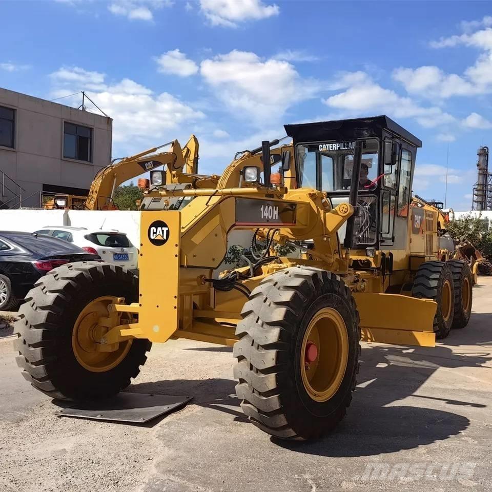 CAT 140H Niveleuse