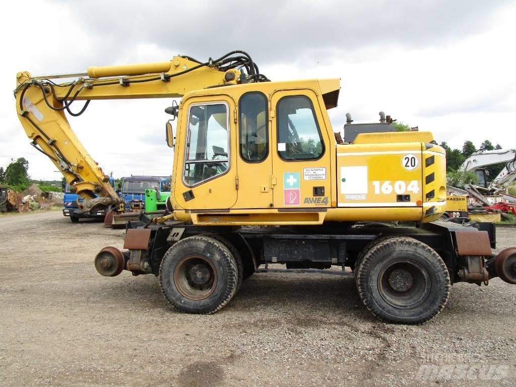 Atlas 1604 ZW Pelle sur pneus