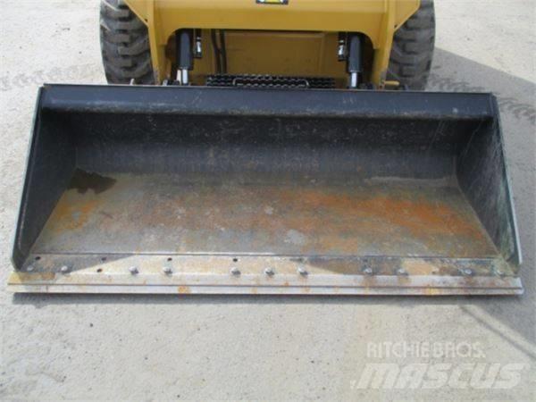 CAT 236 D Chargeuse compacte