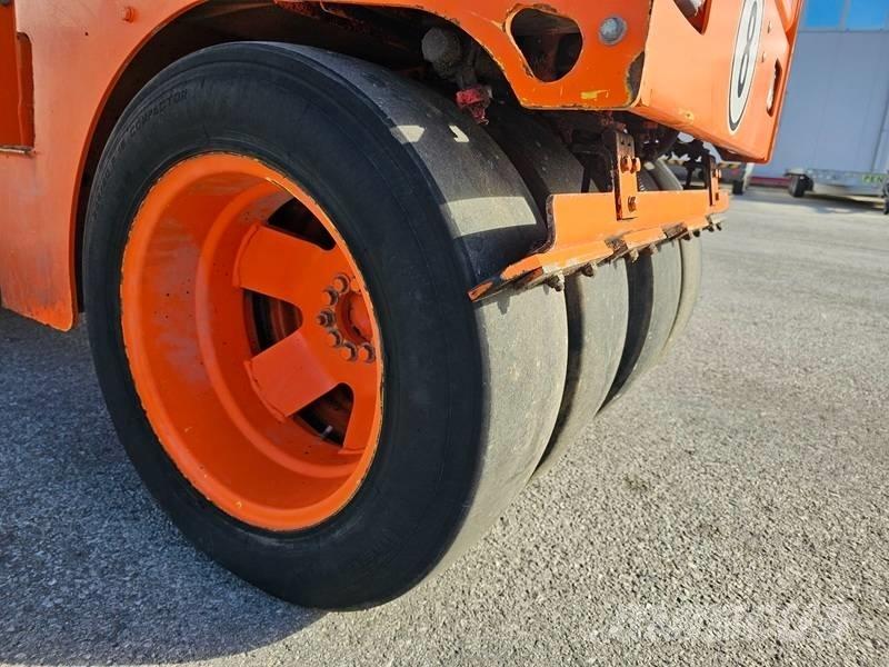 Bomag BW 100 AC-4 Rouleaux monocylindre