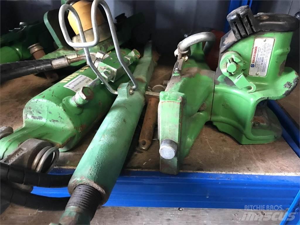 John Deere 6215R Tracteur