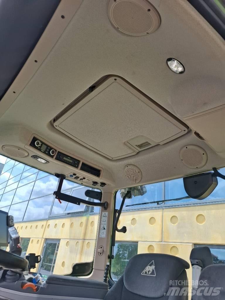 Fendt 724 Profi Plus Tracteur