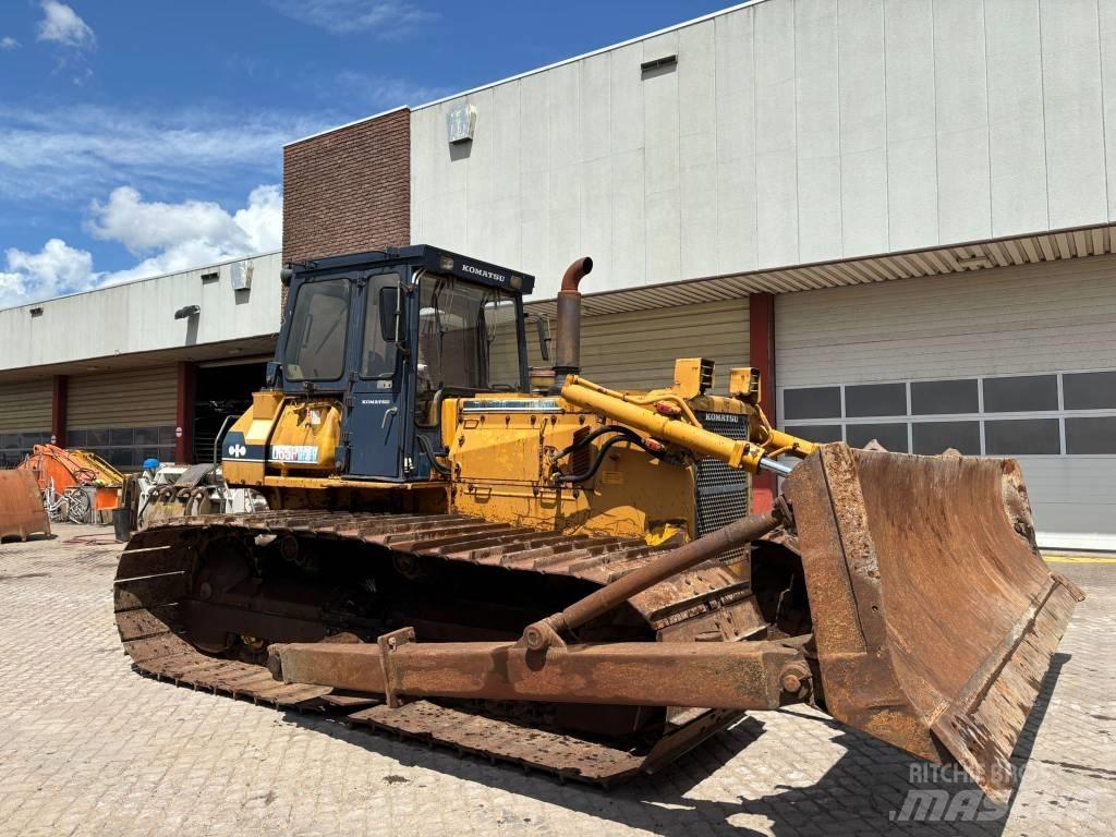 Komatsu D65PX-8 Bouteurs sur chenilles