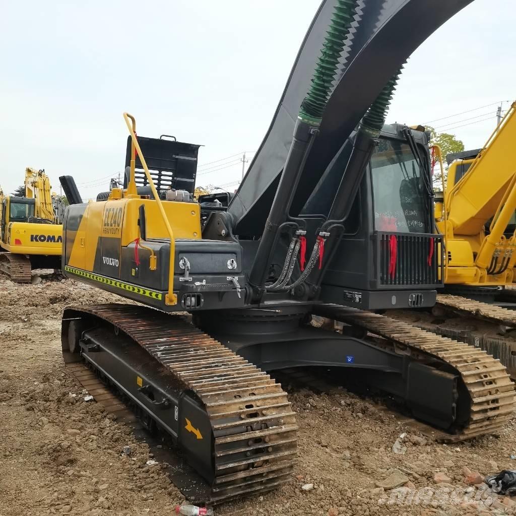 Volvo EC 240 Pelle sur chenilles