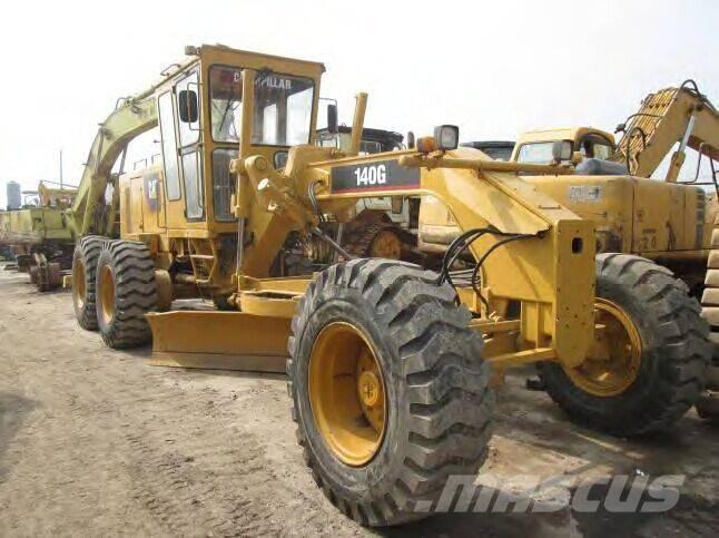 CAT 140 G Niveleuse