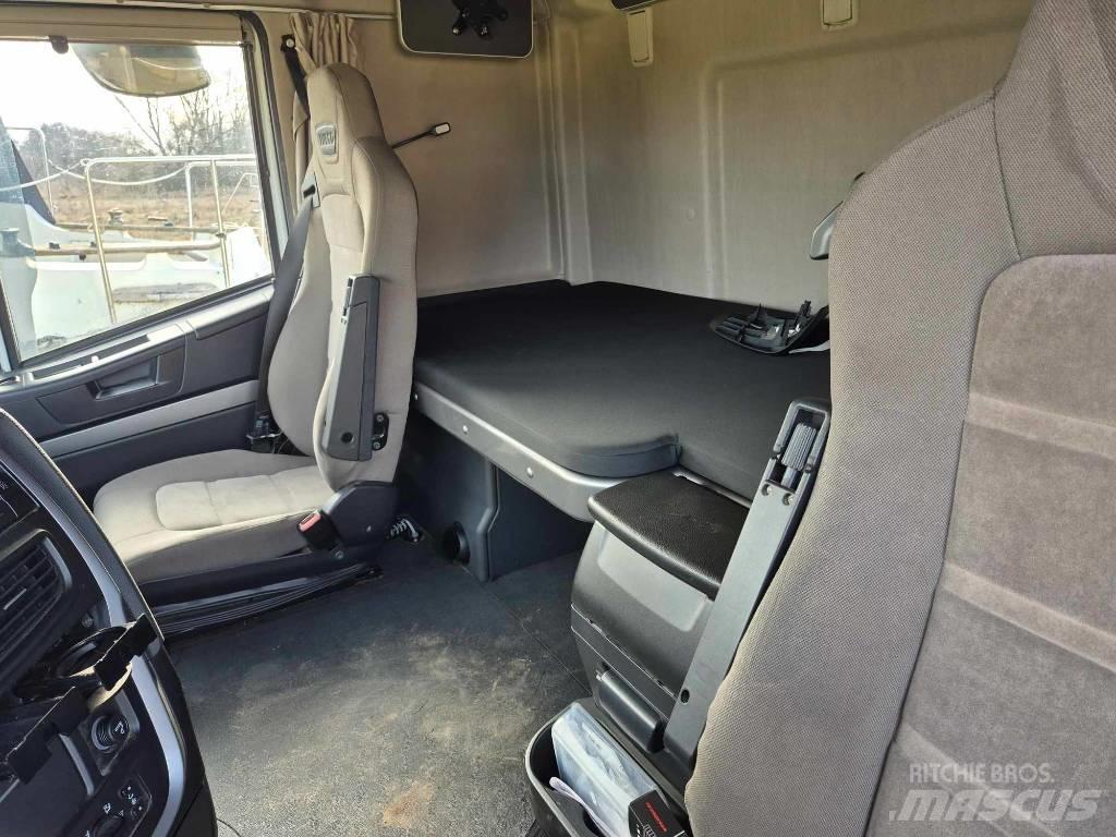Iveco Stralis 420 Camion treuil