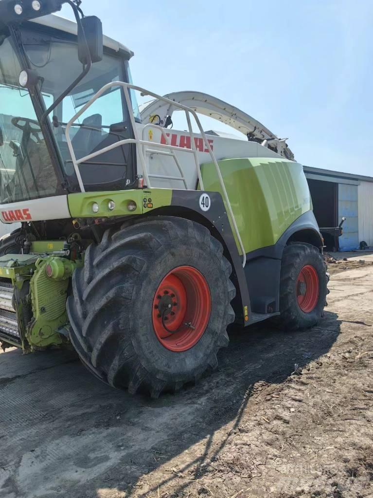 CLAAS Jaguar 960 4WD Ensileuse automotrice