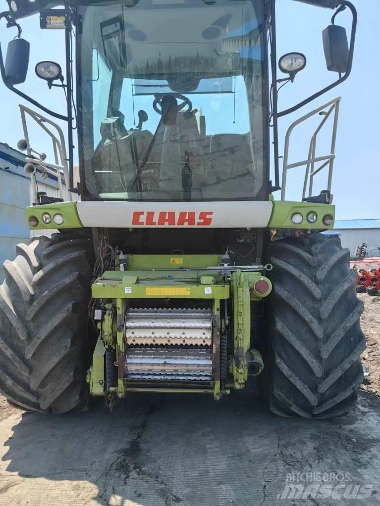 CLAAS Jaguar 960 4WD Ensileuse automotrice