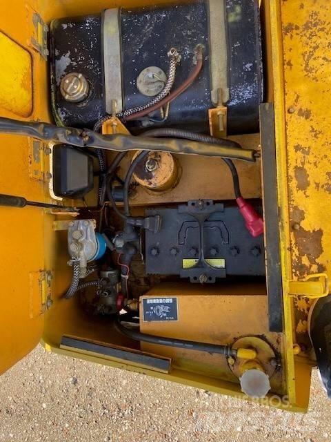 Sakai TS 160 Rouleaux à pneumatiques