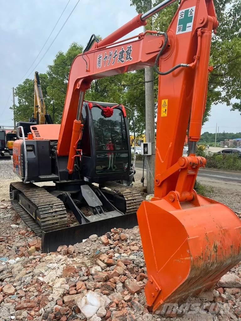 Hitachi ZX70 Mini pelle 7t-12t