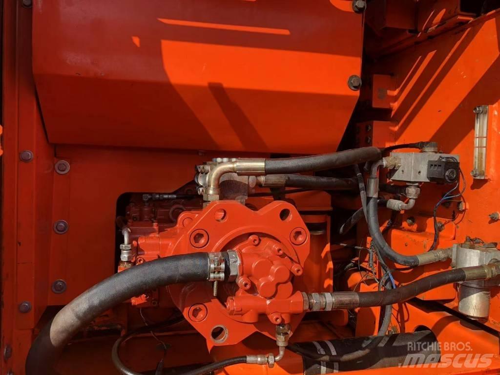 Doosan 220-7 Pelle sur chenilles