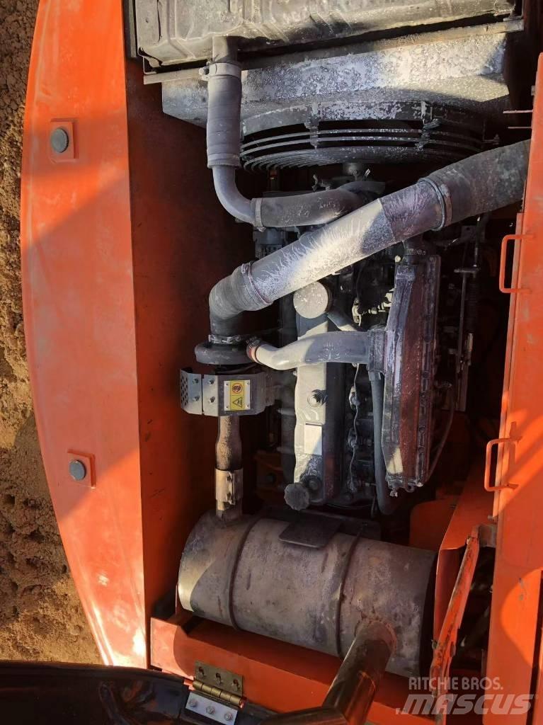 Doosan 220-7 Pelle sur chenilles