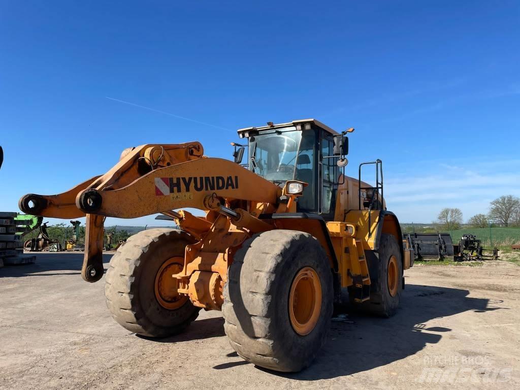 Hyundai HL 975 Chargeuse sur pneus