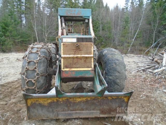 Timberjack 380 Débusqueur