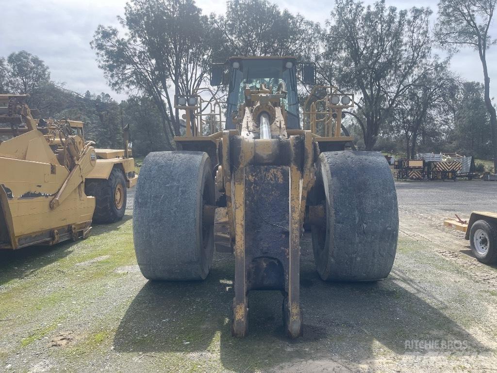 CAT 988 H Chargeuse sur pneus