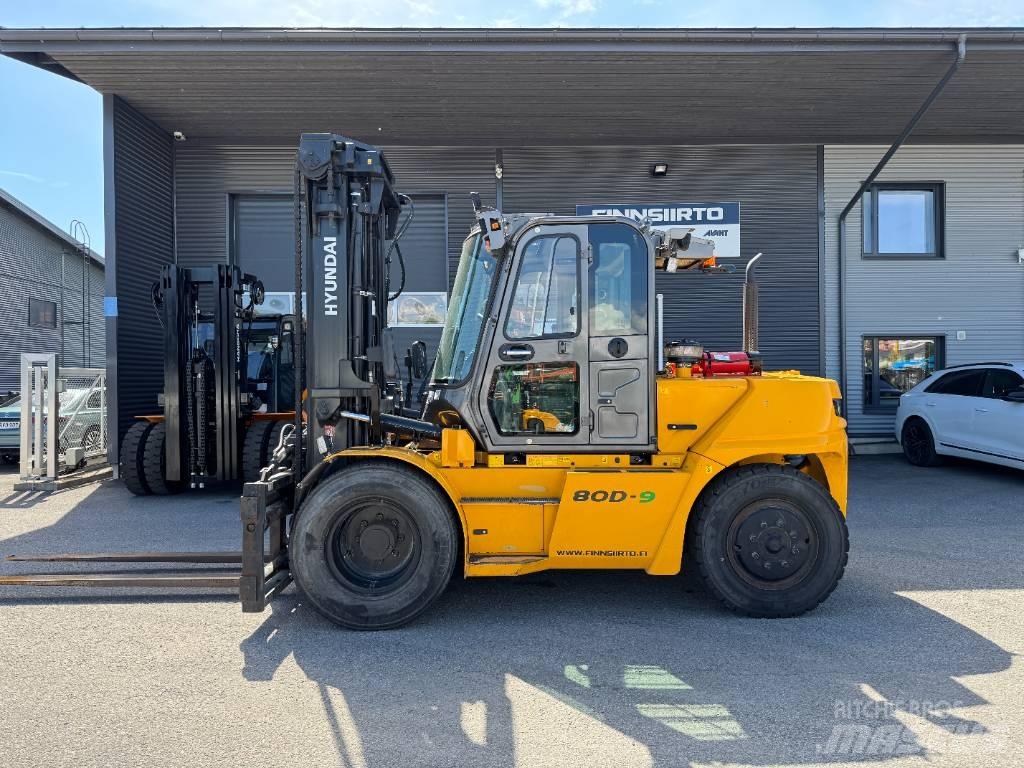 Hyundai 80D-9 Chariots diesel