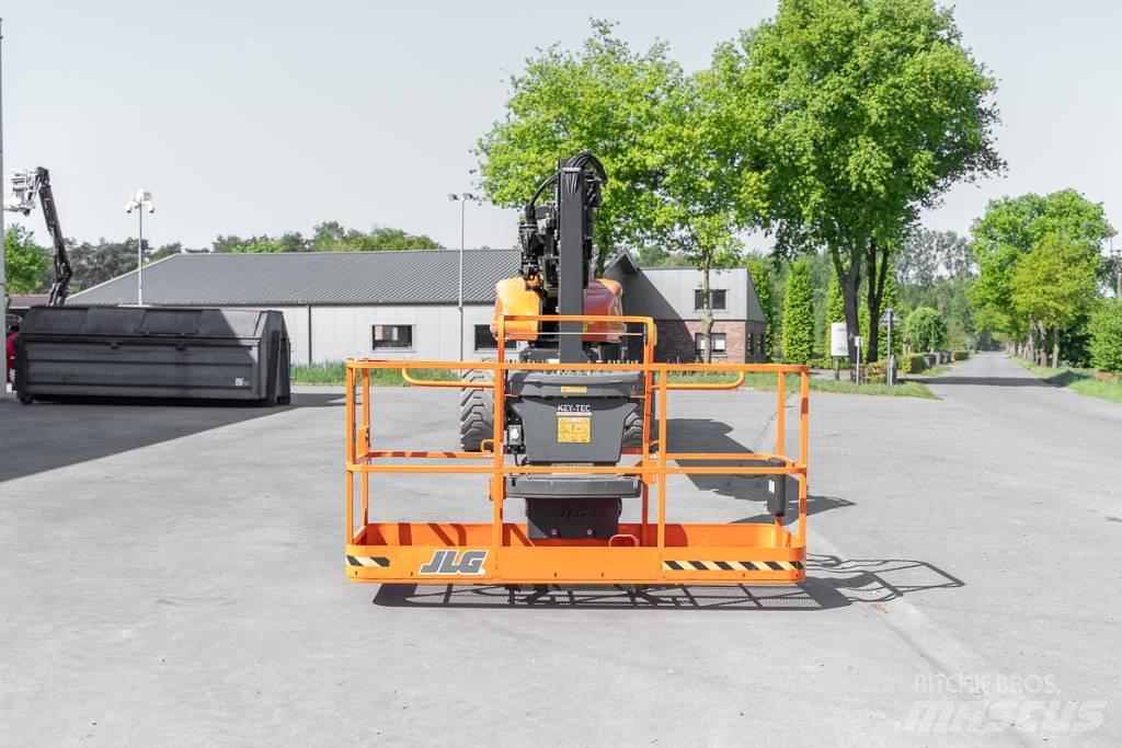 JLG 1350 SJP Nacelles télescopiques