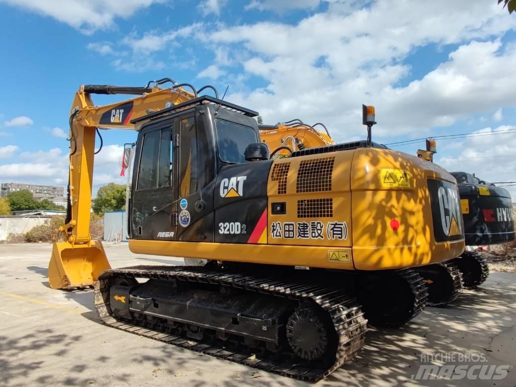 CAT 320D2 Pelle sur chenilles