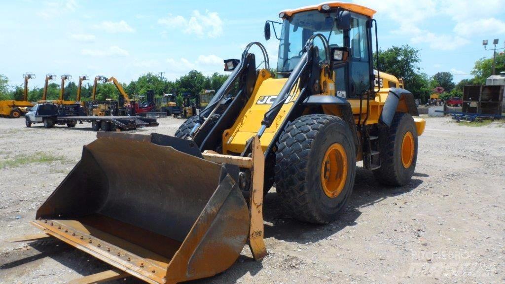 JCB 436 E HT Chargeuse sur pneus