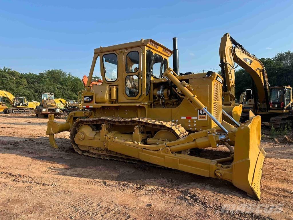 CAT D 7 G Bouteurs sur chenilles