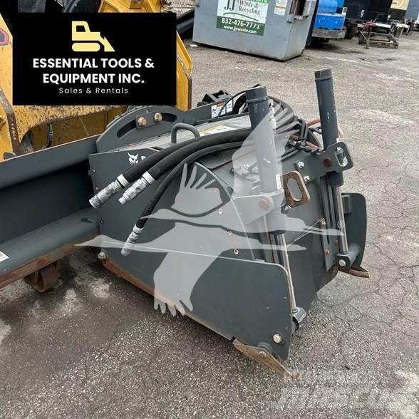 Bobcat 24PLA Tronçonneuse pour route