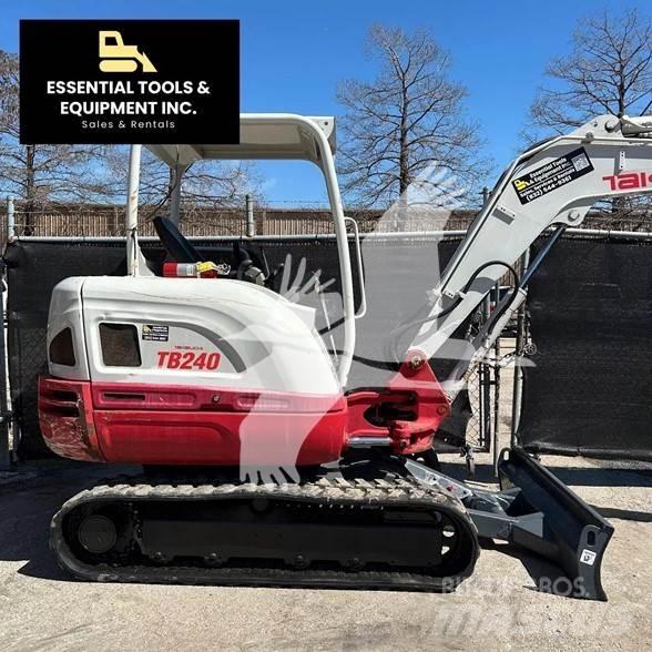 Takeuchi TB240 Mini pelle < 7t