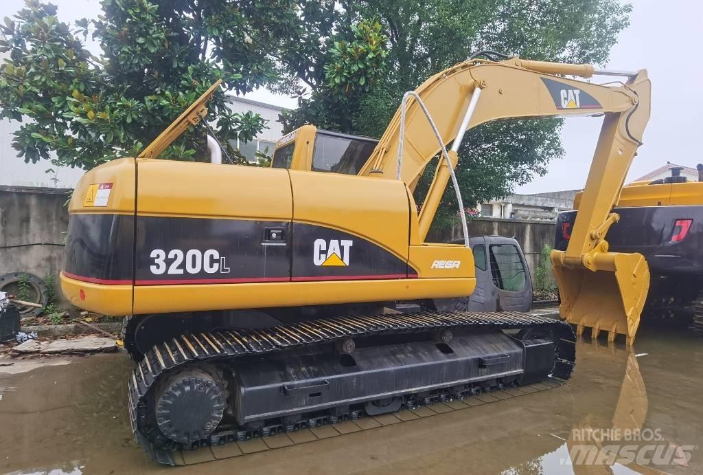 CAT 320 C L Pelle sur chenilles