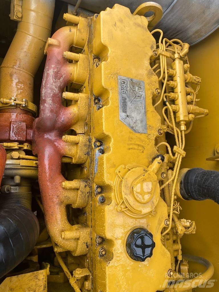 CAT 320 D Pelle sur chenilles