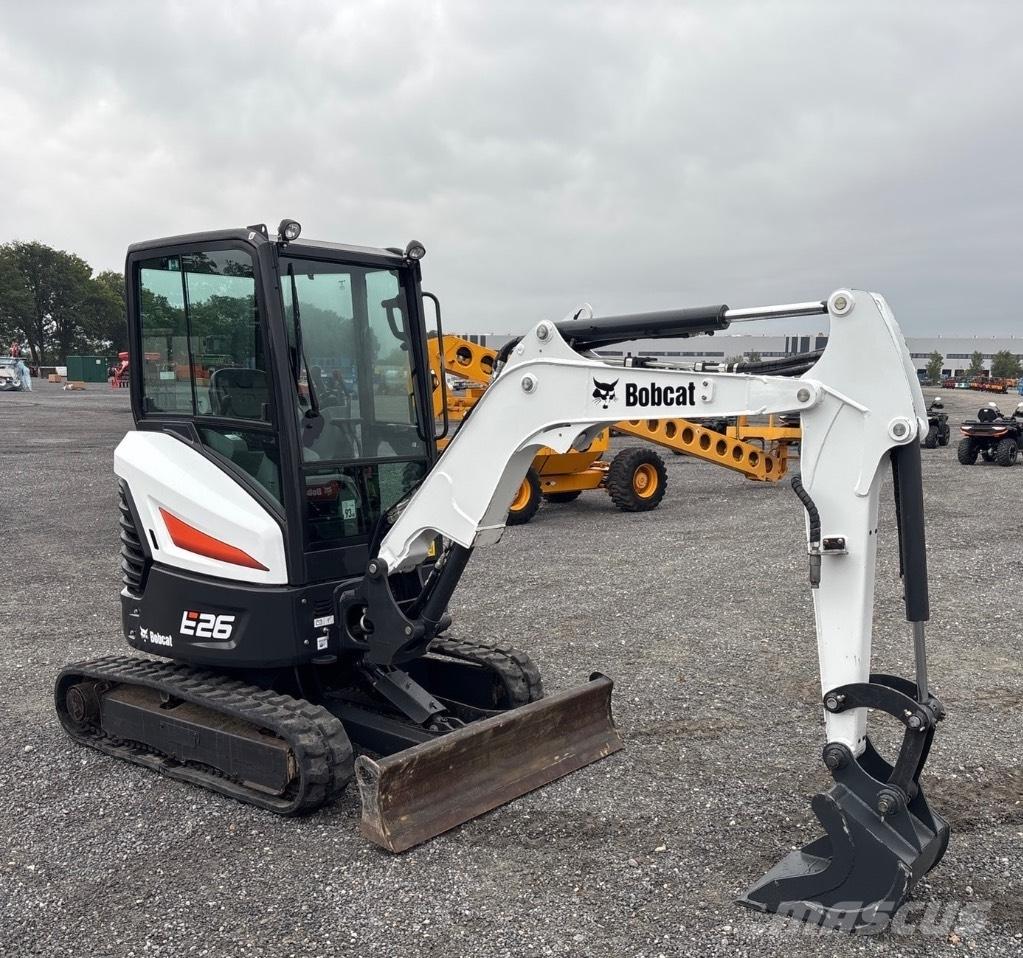 Bobcat E 26 Mini pelle < 7t