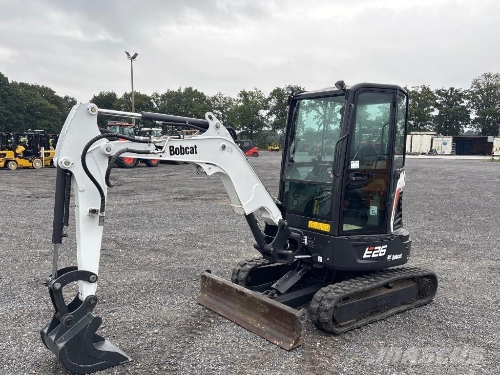 Bobcat E 26 Mini pelle < 7t