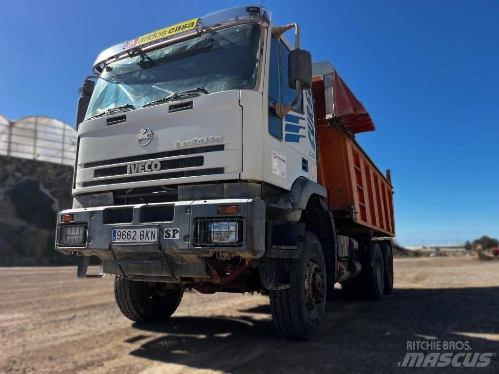 Iveco Trakker 380 Camion benne